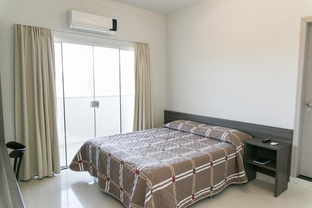 Hotel Bergozza 히우 두 술 외부 사진